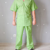 Блуза хирургическая мужская из ситца зеленого цвета, ТУ 858-5785-2005. Вид с брюками